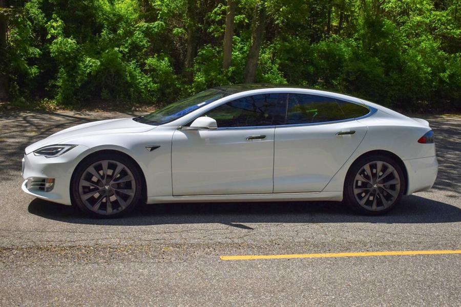 2021 Tesla Model s Long Range Plus AWD 4dr Liftback, available for sale in Great Neck, New York | Camy Cars. Great Neck, New York 2021 Tesla Model s Long Range Plus AWD 4dr Liftback, available for sale in Great Neck, New York | Camy Cars. Great Neck, New York