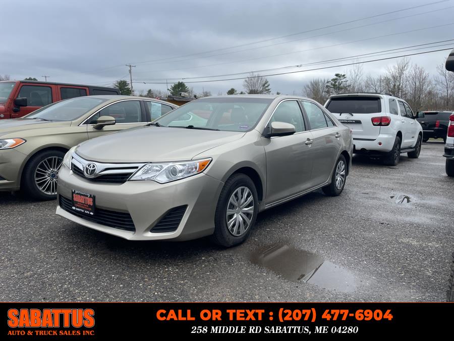 Used 2014 Toyota Camry in Sabattus, Maine | Sabattus Auto and Truck Sales Inc. Sabattus, Maine