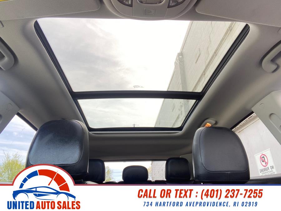 2018 Jeep Compass Latitude 4x4, available for sale in Providence, Rhode Island | United Auto Sales Inc. Providence, Rhode Island 2018 Jeep Compass Latitude 4x4, available for sale in Providence, Rhode Island | United Auto Sales Inc. Providence, Rhode Island
