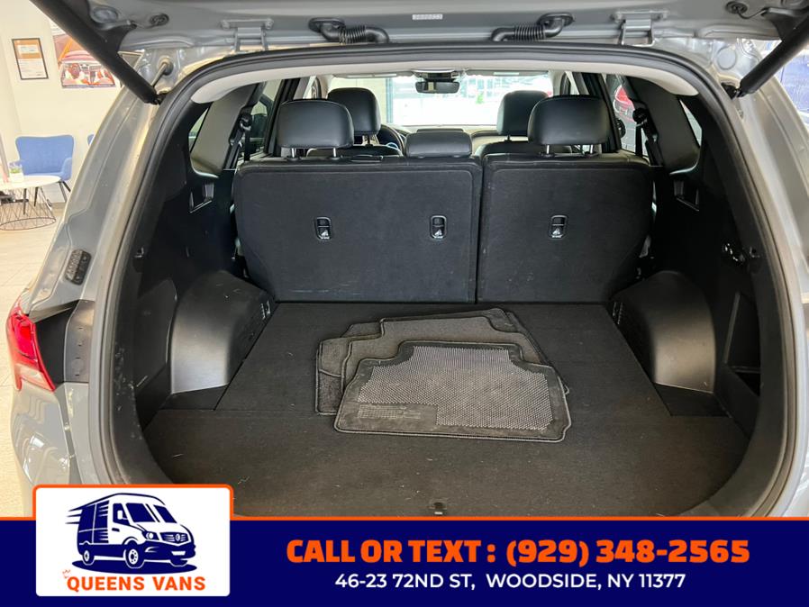 2022 Hyundai Santa Fe SEL AWD, available for sale in Woodside, New York | Queens Vans LLC. Woodside, New York 2022 Hyundai Santa Fe SEL AWD, available for sale in Woodside, New York | Queens Vans LLC. Woodside, New York