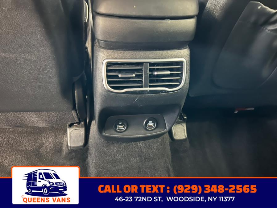 2022 Hyundai Santa Fe SEL AWD, available for sale in Woodside, New York | Queens Vans LLC. Woodside, New York 2022 Hyundai Santa Fe SEL AWD, available for sale in Woodside, New York | Queens Vans LLC. Woodside, New York