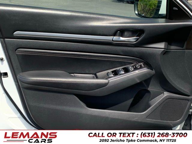 2020 Nissan Altima 2.5 SL, available for sale in Commack, New York | Lemans Cars. Commack, New York 2020 Nissan Altima 2.5 SL, available for sale in Commack, New York | Lemans Cars. Commack, New York