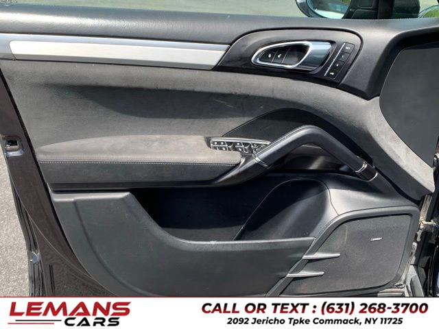2018 Porsche Cayenne GTS, available for sale in Commack, New York | Lemans Cars. Commack, New York 2018 Porsche Cayenne GTS, available for sale in Commack, New York | Lemans Cars. Commack, New York