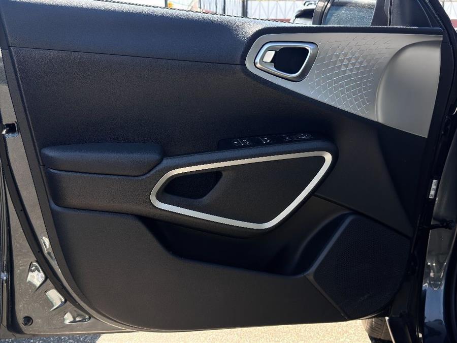 2022 Kia Soul LX, available for sale in Woodside, New York | Drive Central. Woodside, New York 2022 Kia Soul LX, available for sale in Woodside, New York | Drive Central. Woodside, New York