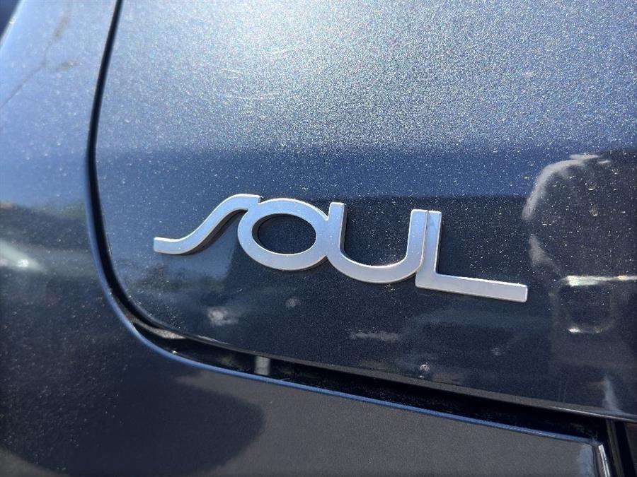 2022 Kia Soul LX, available for sale in Woodside, New York | Drive Central. Woodside, New York 2022 Kia Soul LX, available for sale in Woodside, New York | Drive Central. Woodside, New York