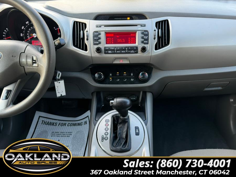 2016 Kia Sportage AWD 4dr LX, available for sale in Manchester, Connecticut | Oakland Auto Sales. Manchester, Connecticut 2016 Kia Sportage AWD 4dr LX, available for sale in Manchester, Connecticut | Oakland Auto Sales. Manchester, Connecticut