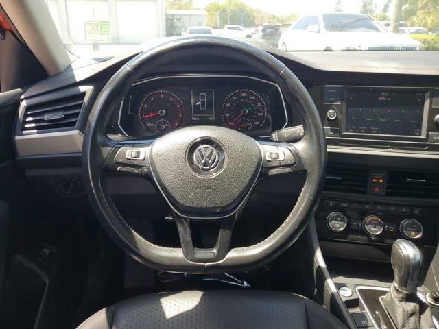 2019 Volkswagen Jetta SE Auto w/ULEV, available for sale in Fort Myers, Florida | Carlux Fort Myers. Fort Myers, Florida 2019 Volkswagen Jetta SE Auto w/ULEV, available for sale in Fort Myers, Florida | Carlux Fort Myers. Fort Myers, Florida