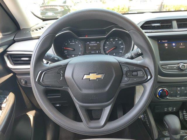 2021 Chevrolet Trailblazer FWD 4dr LS, available for sale in Fort Myers, Florida | Carlux Fort Myers. Fort Myers, Florida 2021 Chevrolet Trailblazer FWD 4dr LS, available for sale in Fort Myers, Florida | Carlux Fort Myers. Fort Myers, Florida