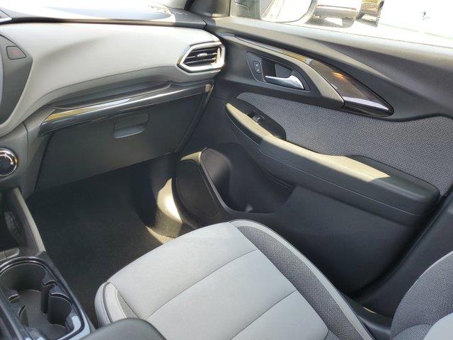 2021 Chevrolet Trailblazer FWD 4dr LS, available for sale in Fort Myers, Florida | Carlux Fort Myers. Fort Myers, Florida 2021 Chevrolet Trailblazer FWD 4dr LS, available for sale in Fort Myers, Florida | Carlux Fort Myers. Fort Myers, Florida