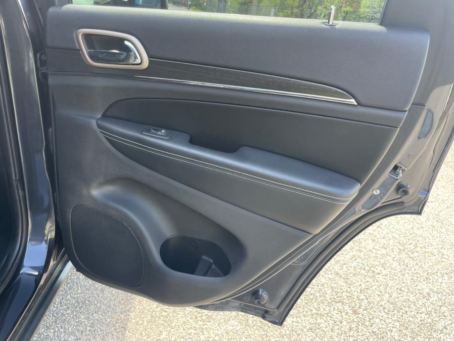 2015 Jeep Grand Cherokee 4WD 4dr Limited, available for sale in New Milford, Connecticut | New Milford Auto Sales. New Milford, Connecticut 2015 Jeep Grand Cherokee 4WD 4dr Limited, available for sale in New Milford, Connecticut | New Milford Auto Sales. New Milford, Connecticut