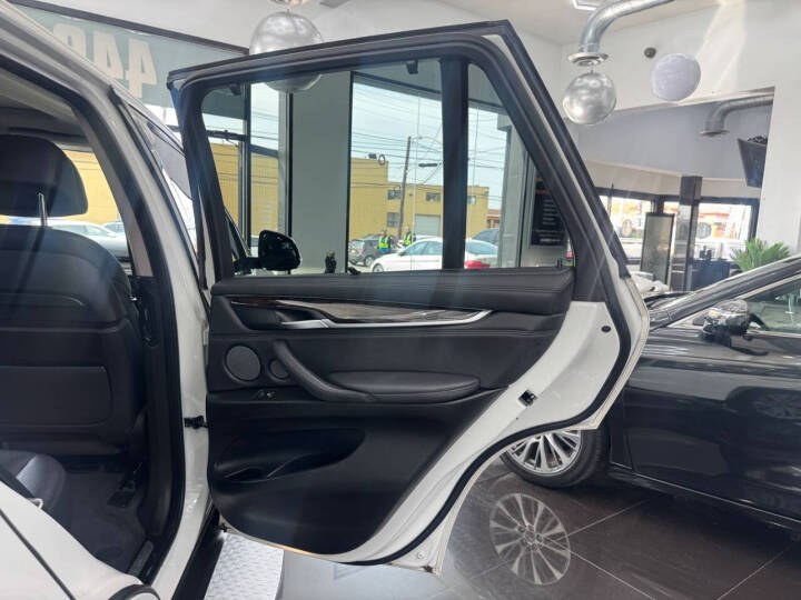 2016 BMW X5 AWD 4dr xDrive50i, available for sale in Jersey City, New Jersey | Luxe Auto Galleria. Jersey City, New Jersey 2016 BMW X5 AWD 4dr xDrive50i, available for sale in Jersey City, New Jersey | Luxe Auto Galleria. Jersey City, New Jersey