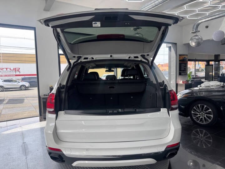 2016 BMW X5 AWD 4dr xDrive50i, available for sale in Jersey City, New Jersey | Luxe Auto Galleria. Jersey City, New Jersey 2016 BMW X5 AWD 4dr xDrive50i, available for sale in Jersey City, New Jersey | Luxe Auto Galleria. Jersey City, New Jersey