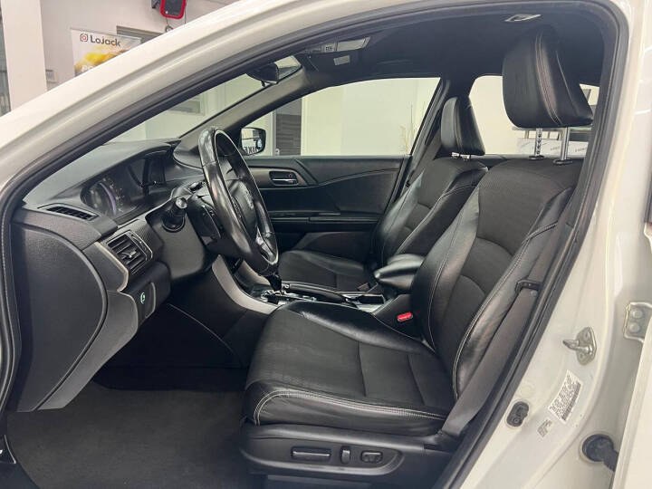 2017 Honda Accord Sedan Sport CVT, available for sale in Jersey City, New Jersey | Luxe Auto Galleria. Jersey City, New Jersey 2017 Honda Accord Sedan Sport CVT, available for sale in Jersey City, New Jersey | Luxe Auto Galleria. Jersey City, New Jersey