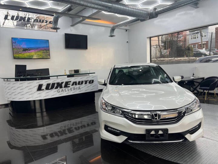 Used 2017 Honda Accord Sedan in Jersey City, New Jersey | Luxe Auto Galleria. Jersey City, New Jersey