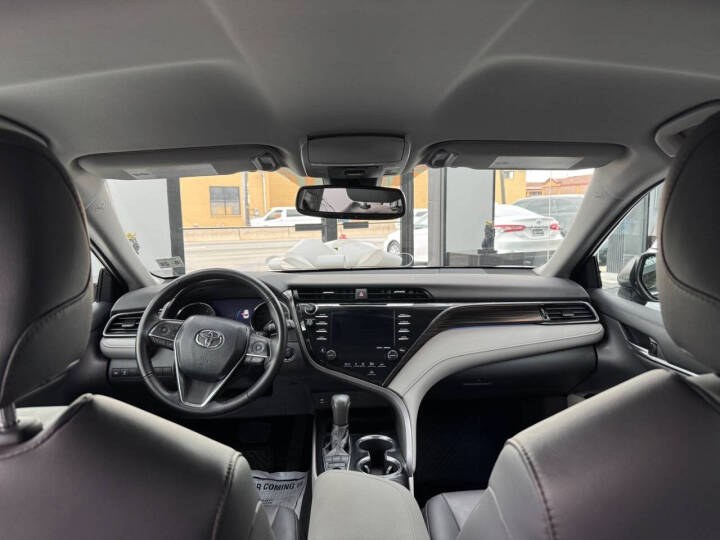 2019 Toyota Camry XLE Auto (Natl), available for sale in Jersey City, New Jersey | Luxe Auto Galleria. Jersey City, New Jersey 2019 Toyota Camry XLE Auto (Natl), available for sale in Jersey City, New Jersey | Luxe Auto Galleria. Jersey City, New Jersey