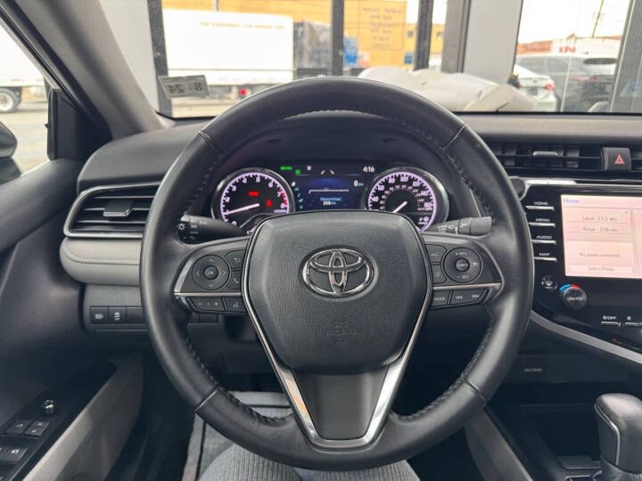 2019 Toyota Camry XLE Auto (Natl), available for sale in Jersey City, New Jersey | Luxe Auto Galleria. Jersey City, New Jersey 2019 Toyota Camry XLE Auto (Natl), available for sale in Jersey City, New Jersey | Luxe Auto Galleria. Jersey City, New Jersey