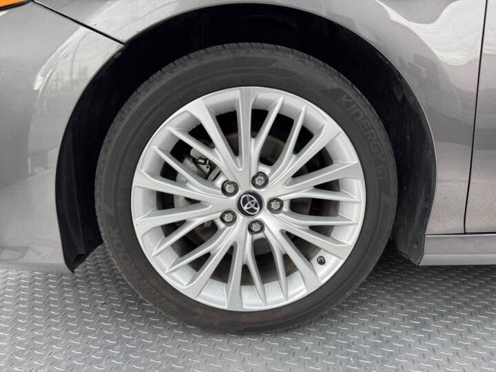 2019 Toyota Camry XLE Auto (Natl), available for sale in Jersey City, New Jersey | Luxe Auto Galleria. Jersey City, New Jersey 2019 Toyota Camry XLE Auto (Natl), available for sale in Jersey City, New Jersey | Luxe Auto Galleria. Jersey City, New Jersey