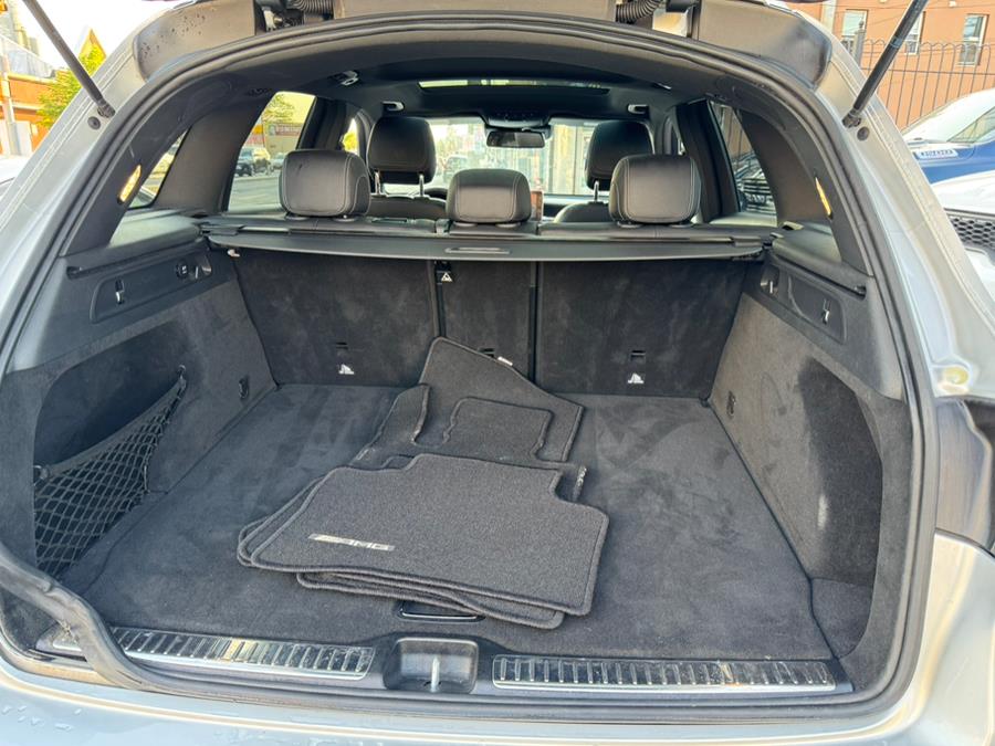 2018 Mercedes-Benz GLC GLC 300 4MATIC SUV, available for sale in Jamaica, New York | Sunrise Autoland. Jamaica, New York 2018 Mercedes-Benz GLC GLC 300 4MATIC SUV, available for sale in Jamaica, New York | Sunrise Autoland. Jamaica, New York