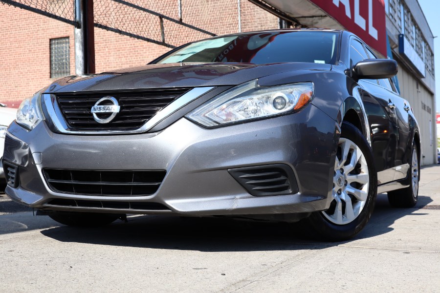 Used 2018 Nissan Altima in Jamaica, New York | Hillside Auto Mall Inc.. Jamaica, New York