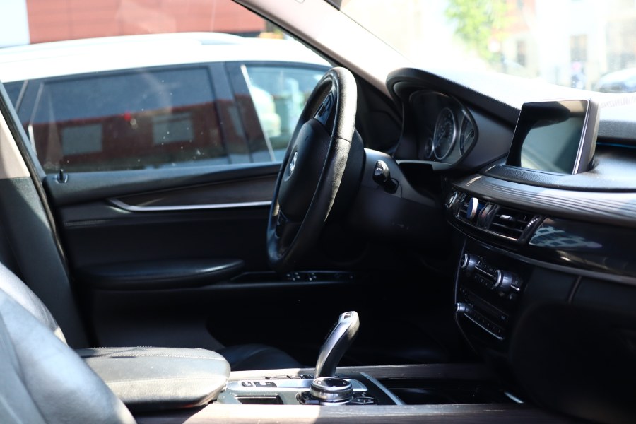 2014 BMW X5 AWD 4dr xDrive35i, available for sale in Jamaica, New York | Hillside Auto Mall Inc.. Jamaica, New York 2014 BMW X5 AWD 4dr xDrive35i, available for sale in Jamaica, New York | Hillside Auto Mall Inc.. Jamaica, New York