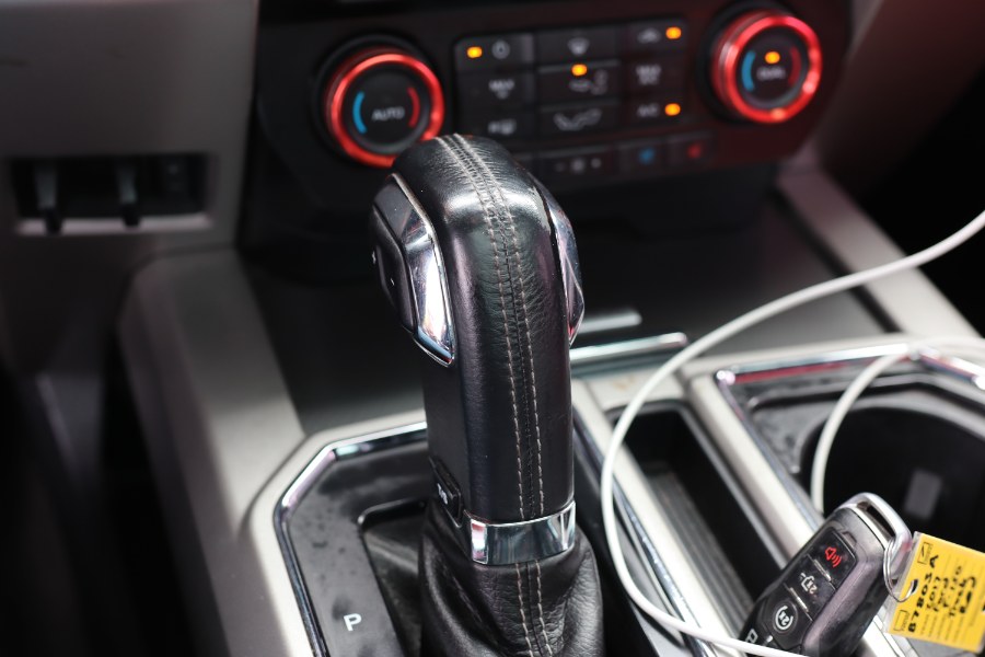 2017 Ford F-150 XLT 4WD SuperCrew 5.5'' Box, available for sale in Jamaica, New York | Hillside Auto Mall Inc.. Jamaica, New York 2017 Ford F-150 XLT 4WD SuperCrew 5.5'' Box, available for sale in Jamaica, New York | Hillside Auto Mall Inc.. Jamaica, New York