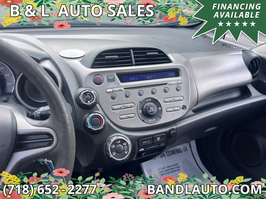 2010 Honda Fit 5dr Hatchback Auto, available for sale in Bronx, New York | B & L Auto Sales LLC. Bronx, New York 2010 Honda Fit 5dr Hatchback Auto, available for sale in Bronx, New York | B & L Auto Sales LLC. Bronx, New York