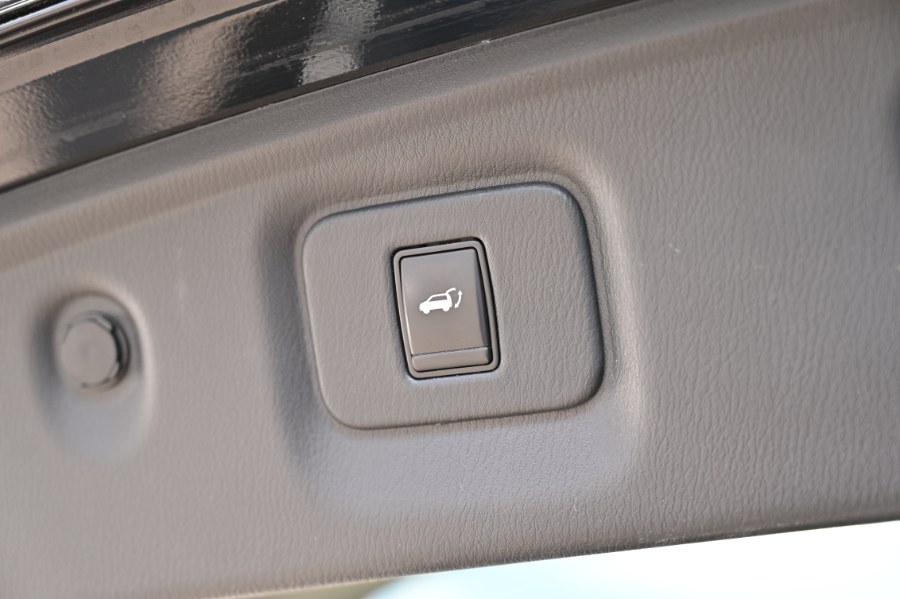 2020 INFINITI QX60 SUV, available for sale in Waterbury, Connecticut | Highline Car Connection. Waterbury, Connecticut 2020 INFINITI QX60 SUV, available for sale in Waterbury, Connecticut | Highline Car Connection. Waterbury, Connecticut