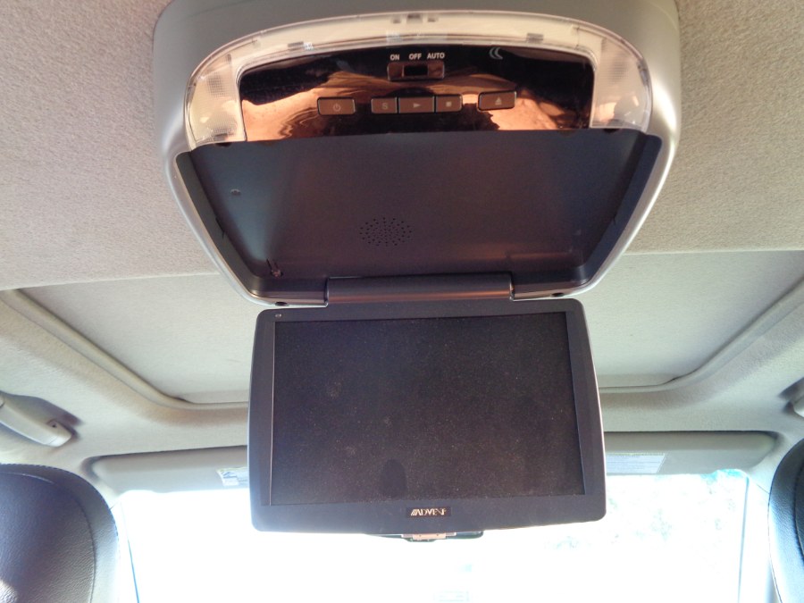 2012 Toyota Highlander 4WD 4dr V6 SE (Natl), available for sale in Valley Stream, New York | NY Auto Traders. Valley Stream, New York 2012 Toyota Highlander 4WD 4dr V6 SE (Natl), available for sale in Valley Stream, New York | NY Auto Traders. Valley Stream, New York