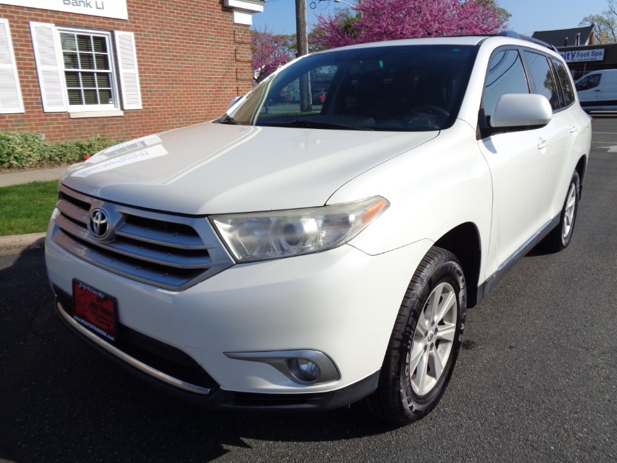 2012 Toyota Highlander 4WD 4dr V6 SE (Natl), available for sale in Valley Stream, New York | NY Auto Traders. Valley Stream, New York 2012 Toyota Highlander 4WD 4dr V6 SE (Natl), available for sale in Valley Stream, New York | NY Auto Traders. Valley Stream, New York