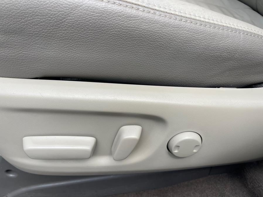 2014 Toyota Sienna 5dr 7-Pass Van V6 Ltd AWD (Natl), available for sale in New Milford, Connecticut | Auto Technic LLC. New Milford, Connecticut 2014 Toyota Sienna 5dr 7-Pass Van V6 Ltd AWD (Natl), available for sale in New Milford, Connecticut | Auto Technic LLC. New Milford, Connecticut