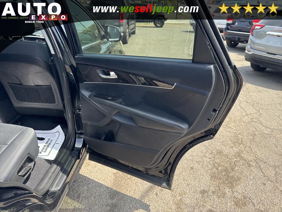 2016 Kia Sorento FWD 4dr 2.4L L, available for sale in Huntington, New York | Auto Expo. Huntington, New York 2016 Kia Sorento FWD 4dr 2.4L L, available for sale in Huntington, New York | Auto Expo. Huntington, New York