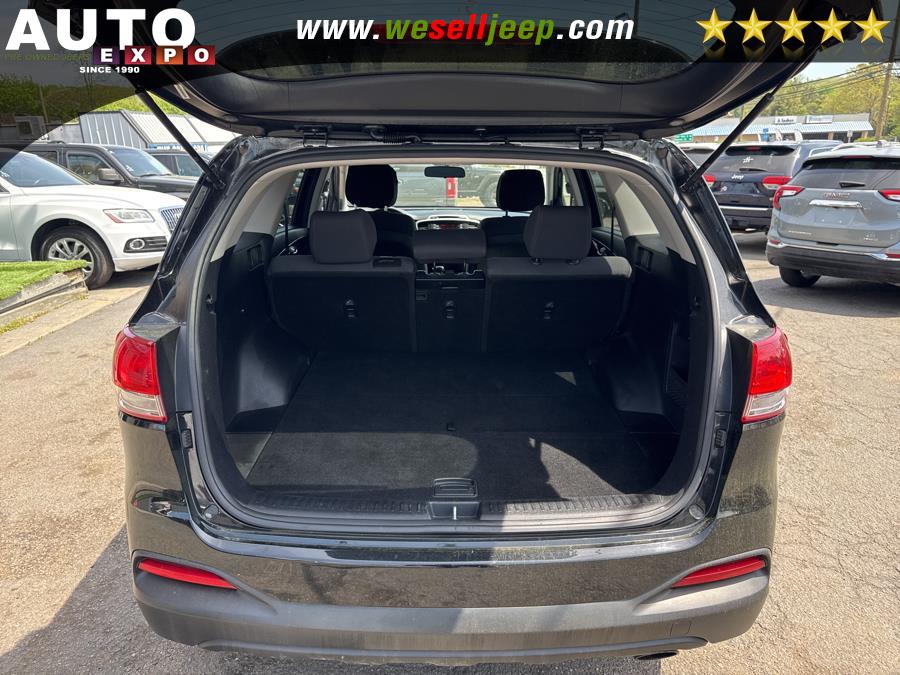 2016 Kia Sorento FWD 4dr 2.4L L, available for sale in Huntington, New York | Auto Expo. Huntington, New York 2016 Kia Sorento FWD 4dr 2.4L L, available for sale in Huntington, New York | Auto Expo. Huntington, New York