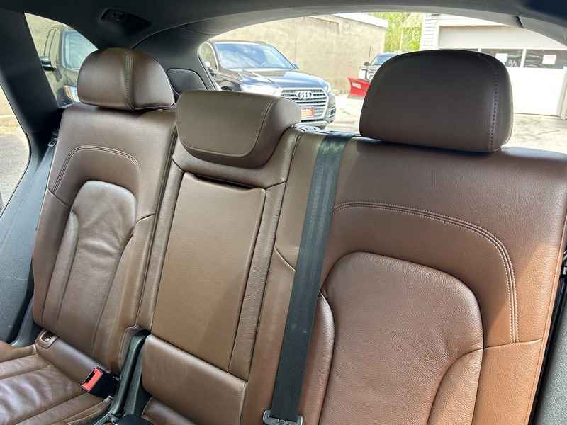 2016 Audi Q5 quattro 4dr 3.0T Premium Plus, available for sale in West Springfield, Massachusetts | Union Street Auto Sales. West Springfield, Massachusetts 2016 Audi Q5 quattro 4dr 3.0T Premium Plus, available for sale in West Springfield, Massachusetts | Union Street Auto Sales. West Springfield, Massachusetts