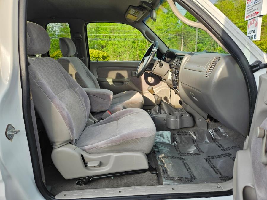 2004 Toyota Tacoma SR5 Manual~2.7 4Cyl 4WD, available for sale in East Windsor, Connecticut | Toro Auto. East Windsor, Connecticut 2004 Toyota Tacoma SR5 Manual~2.7 4Cyl 4WD, available for sale in East Windsor, Connecticut | Toro Auto. East Windsor, Connecticut