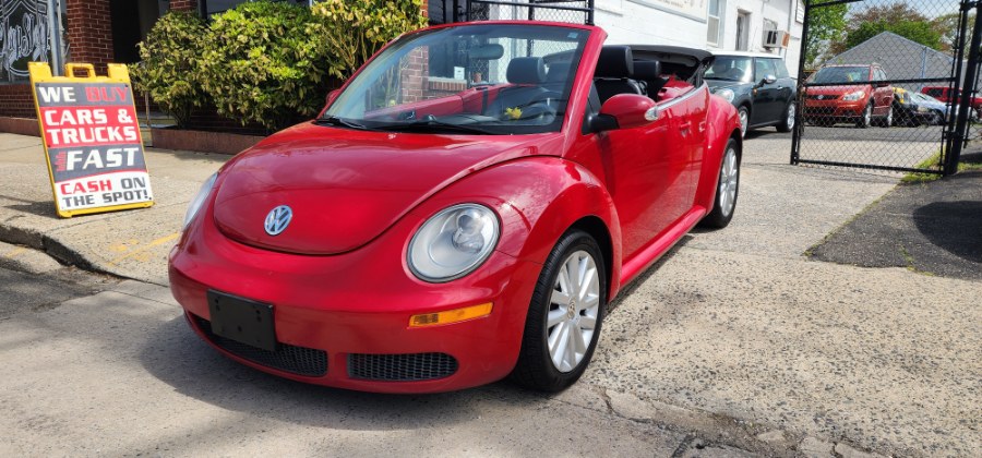 2008 Volkswagen New Beetle Convertible 2dr Auto SE PZEV, available for sale in Baldwin, New York | Carmoney Auto Sales. Baldwin, New York 2008 Volkswagen New Beetle Convertible 2dr Auto SE PZEV, available for sale in Baldwin, New York | Carmoney Auto Sales. Baldwin, New York