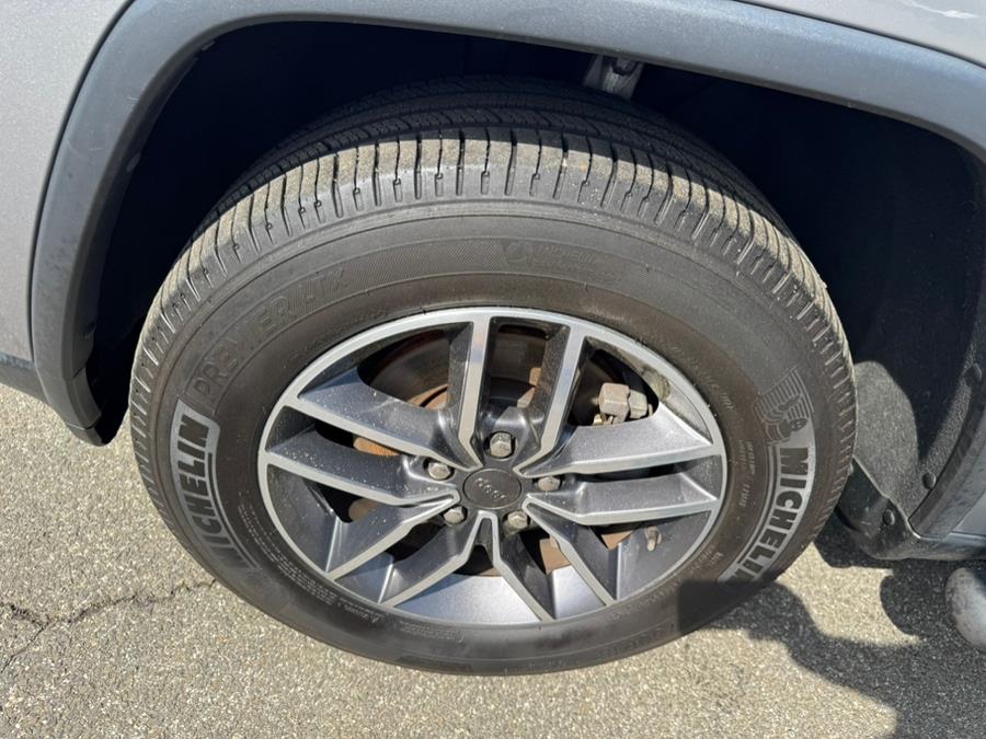 2019 Jeep Grand Cherokee Limited 4x4, available for sale in Berlin, Connecticut | Tru Auto Mall. Berlin, Connecticut 2019 Jeep Grand Cherokee Limited 4x4, available for sale in Berlin, Connecticut | Tru Auto Mall. Berlin, Connecticut