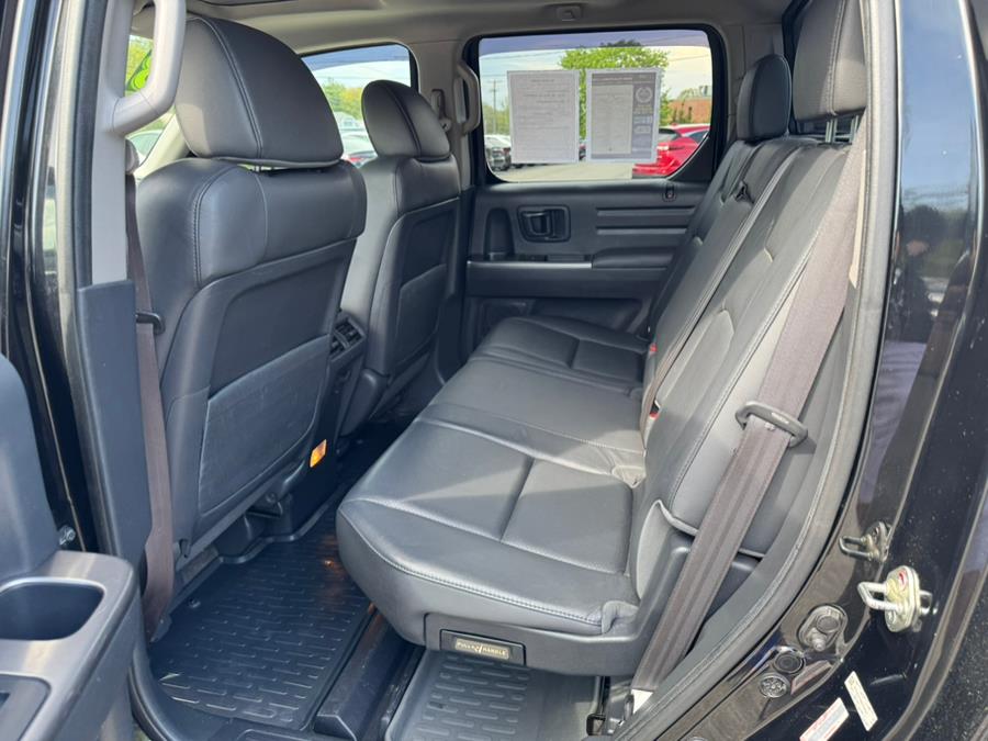 2013 Honda Ridgeline 4WD Crew Cab RTL w/Navi, available for sale in Berlin, Connecticut | Tru Auto Mall. Berlin, Connecticut 2013 Honda Ridgeline 4WD Crew Cab RTL w/Navi, available for sale in Berlin, Connecticut | Tru Auto Mall. Berlin, Connecticut