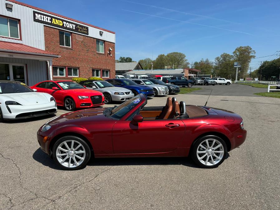 2007 Mazda MX-5 Miata 2dr Conv Automatic Touring, available for sale in South Windsor, Connecticut | Mike And Tony Auto Sales, Inc. South Windsor, Connecticut 2007 Mazda MX-5 Miata 2dr Conv Automatic Touring, available for sale in South Windsor, Connecticut | Mike And Tony Auto Sales, Inc. South Windsor, Connecticut