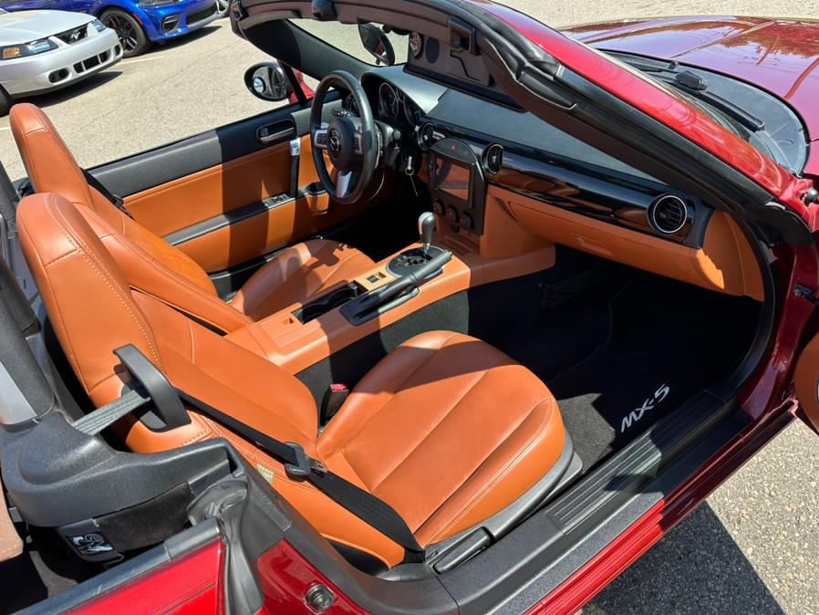 2007 Mazda MX-5 Miata 2dr Conv Automatic Touring, available for sale in South Windsor, Connecticut | Mike And Tony Auto Sales, Inc. South Windsor, Connecticut 2007 Mazda MX-5 Miata 2dr Conv Automatic Touring, available for sale in South Windsor, Connecticut | Mike And Tony Auto Sales, Inc. South Windsor, Connecticut