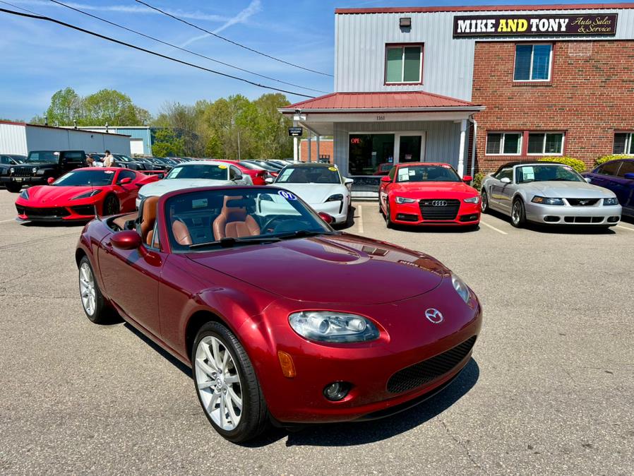 2007 Mazda MX-5 Miata 2dr Conv Automatic Touring, available for sale in South Windsor, Connecticut | Mike And Tony Auto Sales, Inc. South Windsor, Connecticut 2007 Mazda MX-5 Miata 2dr Conv Automatic Touring, available for sale in South Windsor, Connecticut | Mike And Tony Auto Sales, Inc. South Windsor, Connecticut