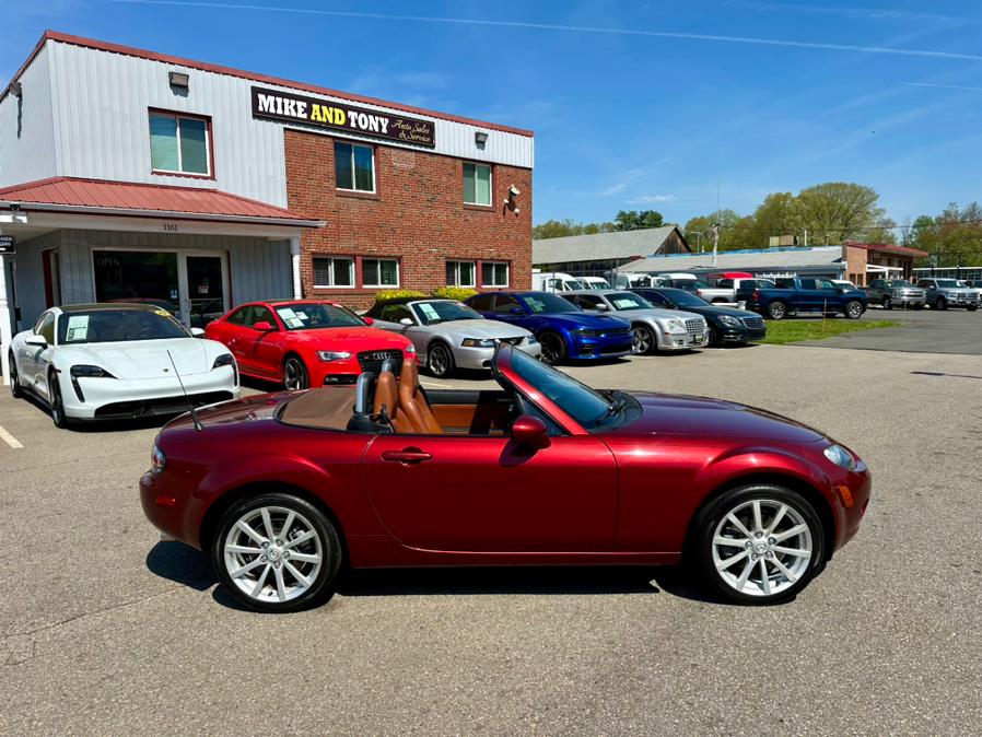 2007 Mazda MX-5 Miata 2dr Conv Automatic Touring, available for sale in South Windsor, Connecticut | Mike And Tony Auto Sales, Inc. South Windsor, Connecticut 2007 Mazda MX-5 Miata 2dr Conv Automatic Touring, available for sale in South Windsor, Connecticut | Mike And Tony Auto Sales, Inc. South Windsor, Connecticut