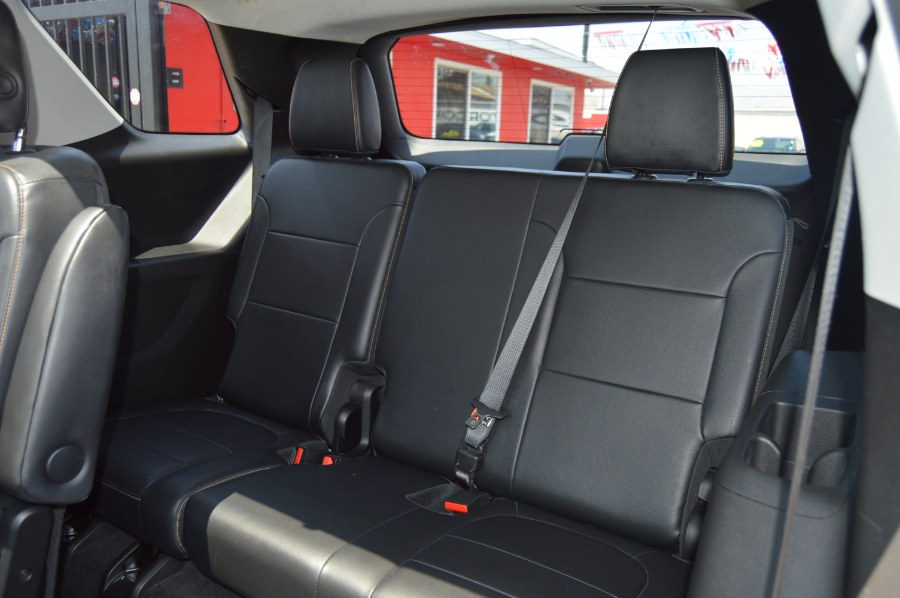 2018 Chevrolet Traverse FWD 4dr Premier w/1LZ, available for sale in Moreno Valley, California | Fusion Motors Inc. Moreno Valley, California 2018 Chevrolet Traverse FWD 4dr Premier w/1LZ, available for sale in Moreno Valley, California | Fusion Motors Inc. Moreno Valley, California