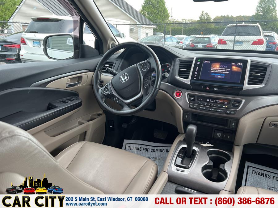 2016 Honda Pilot AWD 4dr EX-L, available for sale in East Windsor, Connecticut | Car City LLC. East Windsor, Connecticut 2016 Honda Pilot AWD 4dr EX-L, available for sale in East Windsor, Connecticut | Car City LLC. East Windsor, Connecticut