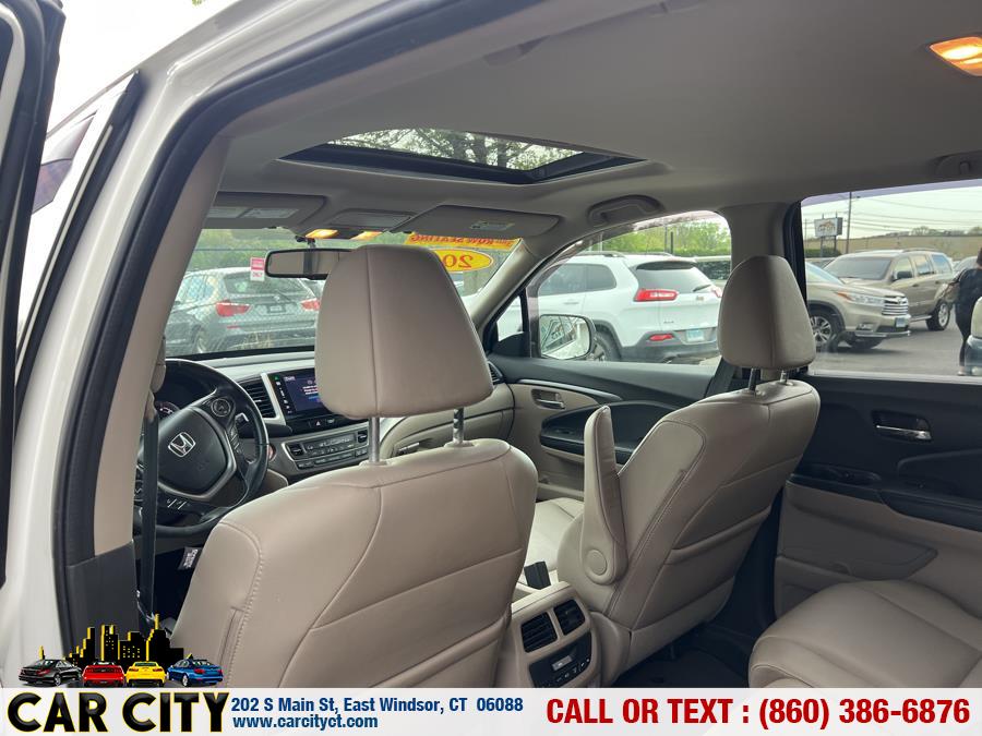 2016 Honda Pilot AWD 4dr EX-L, available for sale in East Windsor, Connecticut | Car City LLC. East Windsor, Connecticut 2016 Honda Pilot AWD 4dr EX-L, available for sale in East Windsor, Connecticut | Car City LLC. East Windsor, Connecticut