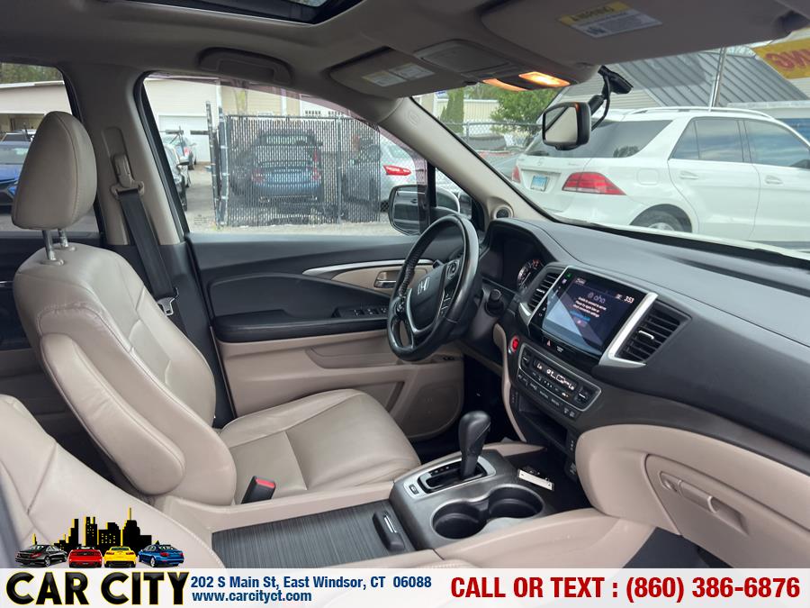 2016 Honda Pilot AWD 4dr EX-L, available for sale in East Windsor, Connecticut | Car City LLC. East Windsor, Connecticut 2016 Honda Pilot AWD 4dr EX-L, available for sale in East Windsor, Connecticut | Car City LLC. East Windsor, Connecticut
