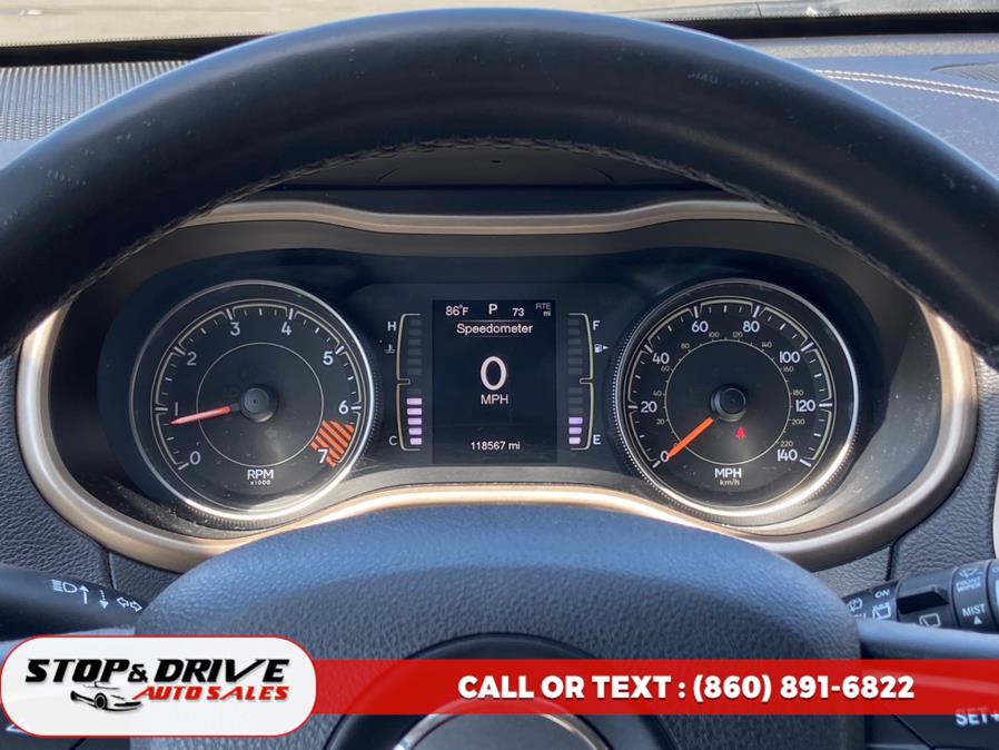 2015 Jeep Cherokee 4WD 4dr Latitude, available for sale in East Windsor, Connecticut | Stop & Drive Auto Sales. East Windsor, Connecticut 2015 Jeep Cherokee 4WD 4dr Latitude, available for sale in East Windsor, Connecticut | Stop & Drive Auto Sales. East Windsor, Connecticut