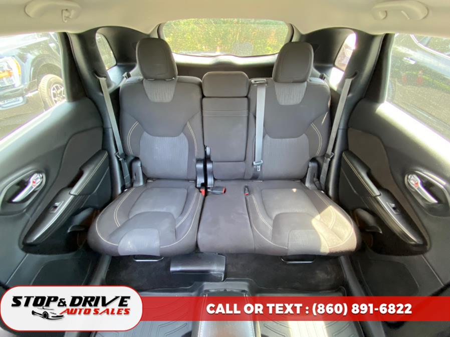2015 Jeep Cherokee 4WD 4dr Latitude, available for sale in East Windsor, Connecticut | Stop & Drive Auto Sales. East Windsor, Connecticut 2015 Jeep Cherokee 4WD 4dr Latitude, available for sale in East Windsor, Connecticut | Stop & Drive Auto Sales. East Windsor, Connecticut