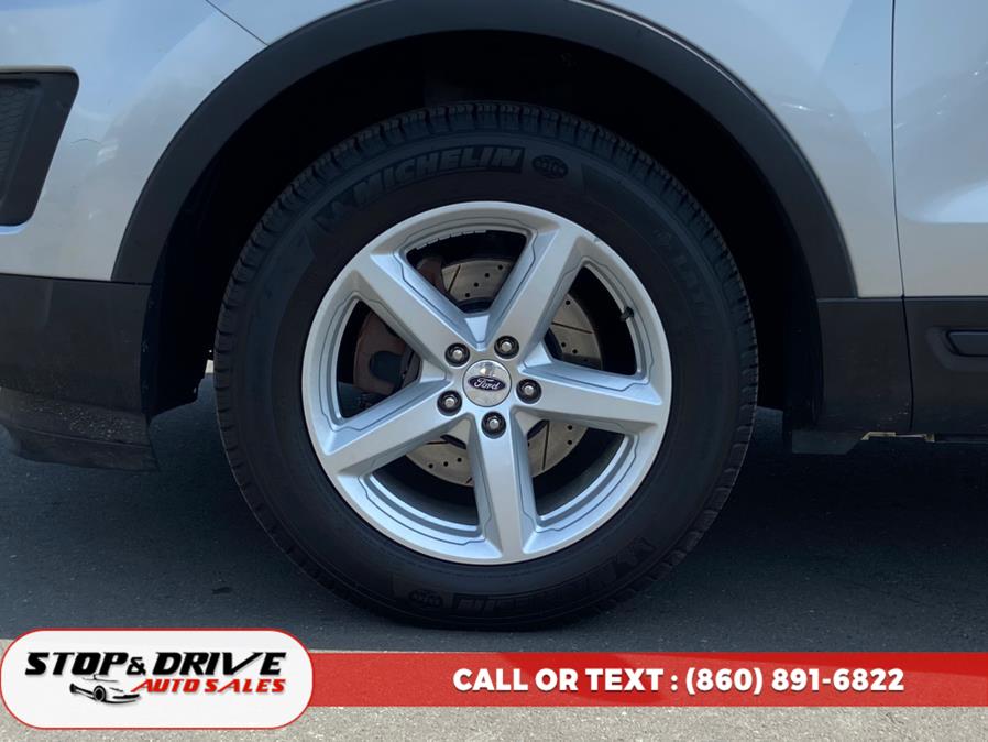 2016 Ford Explorer 4WD 4dr Base, available for sale in East Windsor, Connecticut | Stop & Drive Auto Sales. East Windsor, Connecticut 2016 Ford Explorer 4WD 4dr Base, available for sale in East Windsor, Connecticut | Stop & Drive Auto Sales. East Windsor, Connecticut