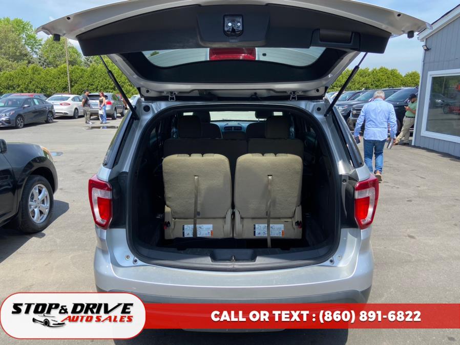 2016 Ford Explorer 4WD 4dr Base, available for sale in East Windsor, Connecticut | Stop & Drive Auto Sales. East Windsor, Connecticut 2016 Ford Explorer 4WD 4dr Base, available for sale in East Windsor, Connecticut | Stop & Drive Auto Sales. East Windsor, Connecticut