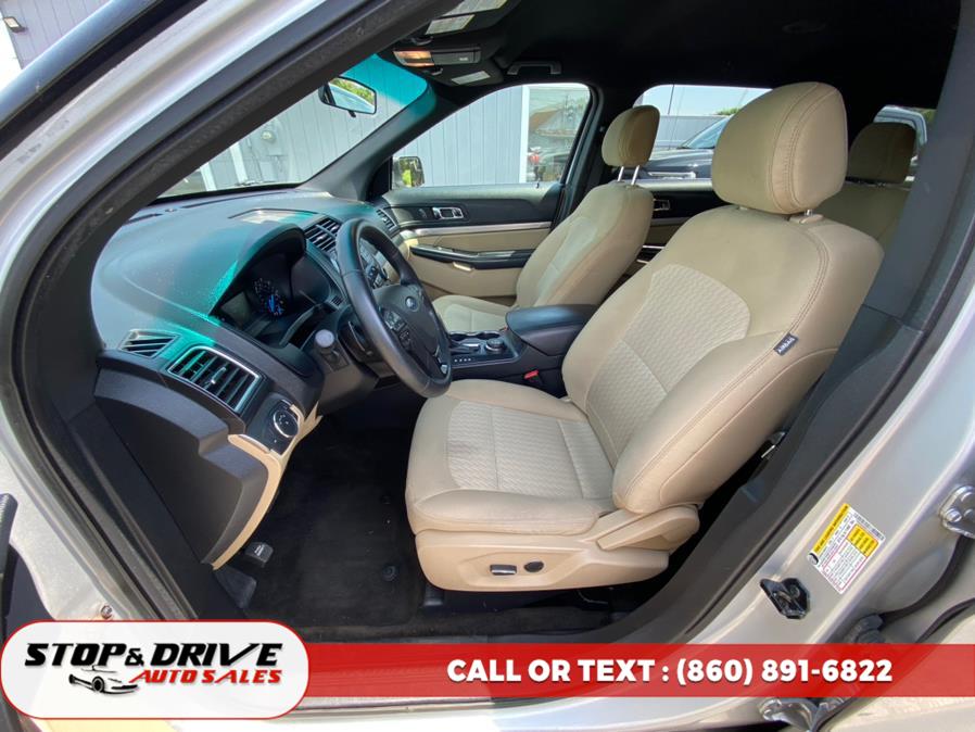 2016 Ford Explorer 4WD 4dr Base, available for sale in East Windsor, Connecticut | Stop & Drive Auto Sales. East Windsor, Connecticut 2016 Ford Explorer 4WD 4dr Base, available for sale in East Windsor, Connecticut | Stop & Drive Auto Sales. East Windsor, Connecticut